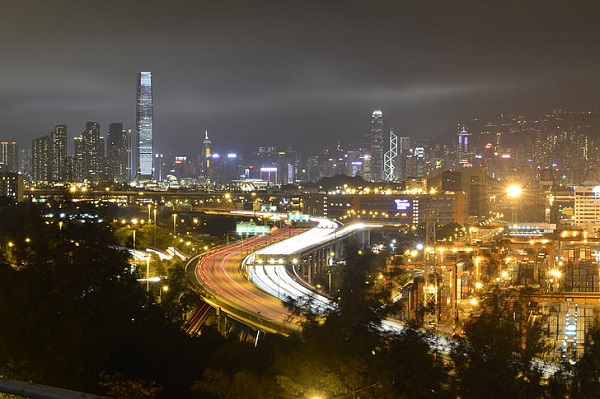 香港居民身份证可以参加华侨联考吗