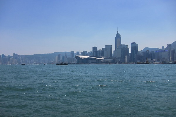 香港居民身份证可以参加华侨联考吗