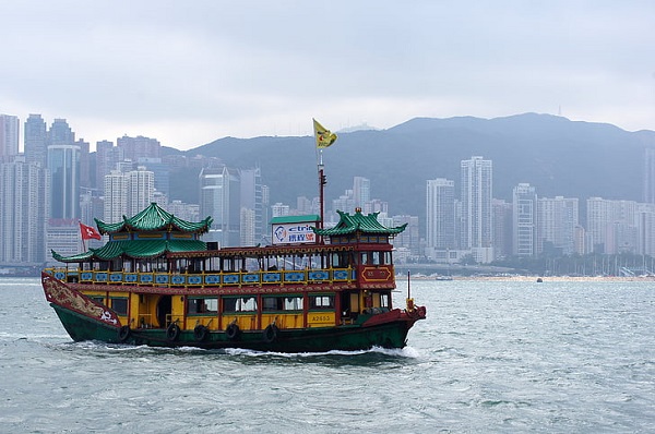 香港身份续签容易吗