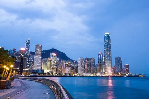 优才计划需要在香港居住吗