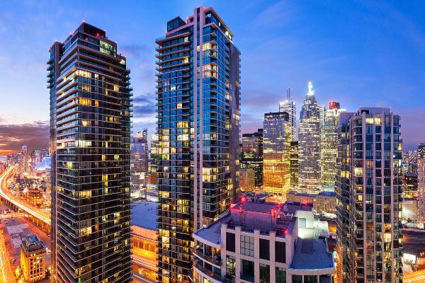 加拿大新移民需要登录多少天