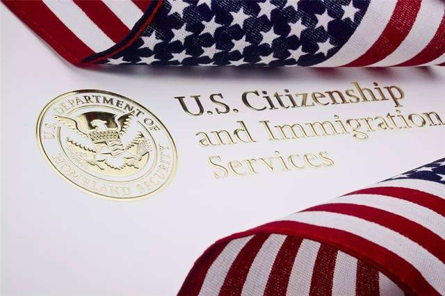 移民美国绿卡和入籍的办理流程