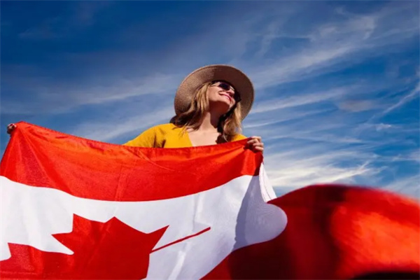 加拿大萨省移民您符合申请条件吗？