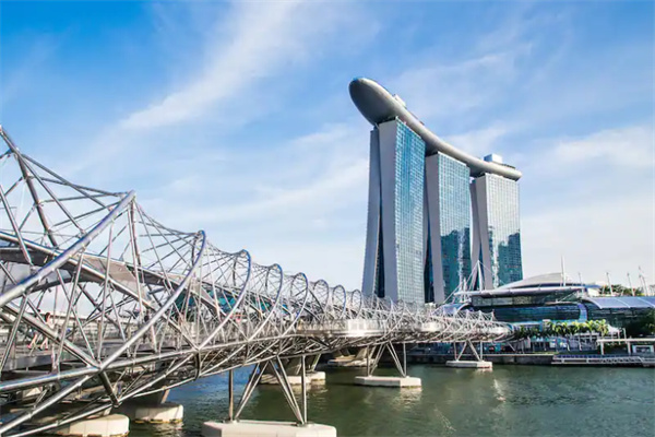 新加坡个人工作以后可以申请移民吗？