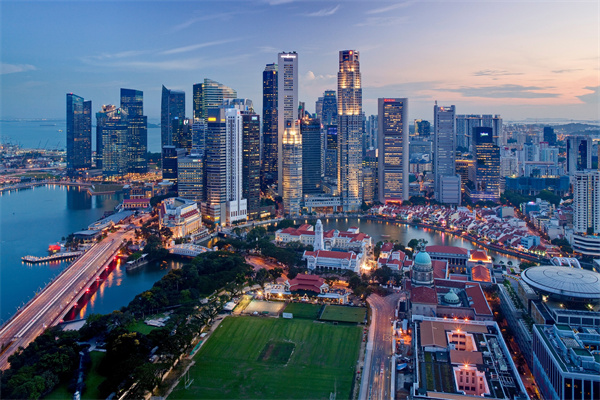 新加坡投资移民可以直接获取永居权吗？