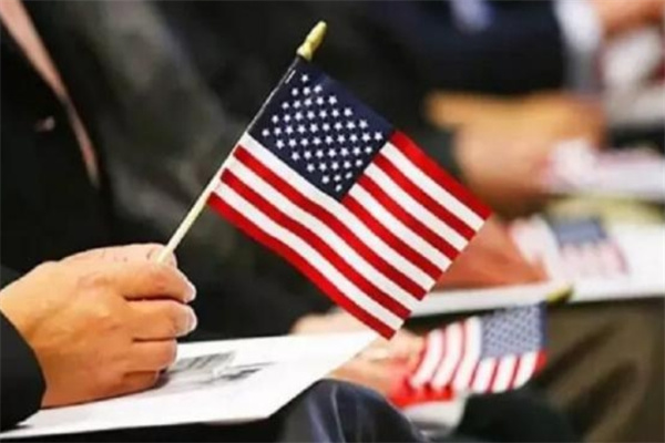 美国移民面签不需要财产证明吗？