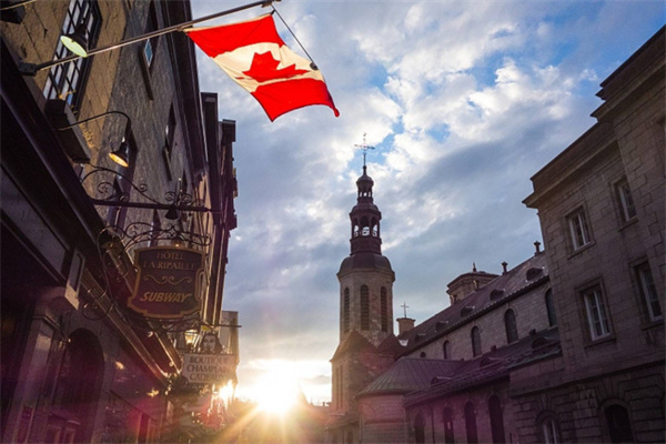 一篇讲明白丨一定要知道的移民加拿大优势