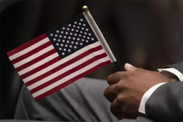 原来美国移民官真的很喜欢企业主拿绿卡 原来美国移民官真的很喜欢企业主拿绿卡