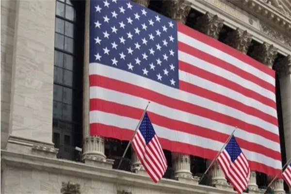 只要你手里有公司，就可申请美国绿卡！